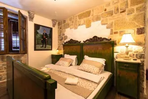 Palazzo Drusko Deluxe Rooms - Image 2