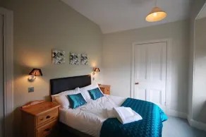 Kinnaird Country House with Hot Tub - Image 5