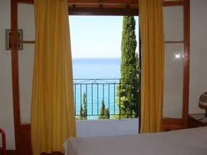 Sea View Villa - Image 5