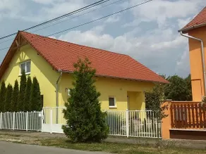 Napsugar Vendeghaz Szilvasvarad - Image 2
