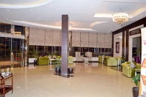 Almuhaidib Dowally - Image 2