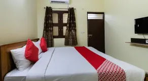 Kalpataru Lodge by OYO Rooms - Image 2