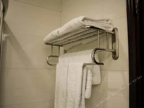 Dongming Hotel - Image 5