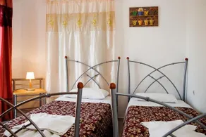 Panorama Apartments - Image 3