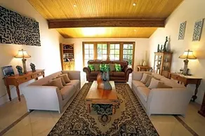 Nivalis Bed And Breakfast - Image 4