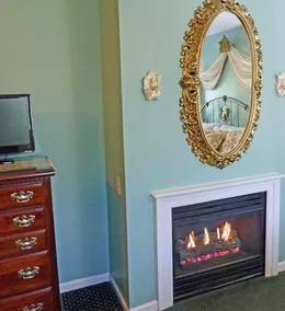 Fox and Hound Bed & Breakfast - Image 4