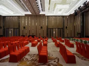 Zhonghe International Hotel - Image 2