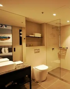 City Edge South Melbourne Apartment Hotel - Image 5