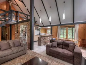 Rothvale Winery & Vineyard Cottages - Image 3