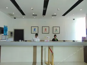Motel 168 Tian Shan Road Inn - Image 5