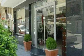 Omiros Luxury Hotel - Image 2