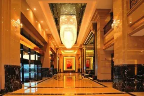 Yifeng Harbour Hotel - Image 2