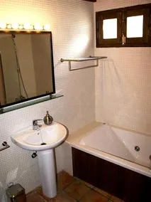 Apartamentos Rurales Casa De Los Escudos - Image 2