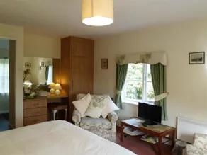Alder Carr House - Image 4