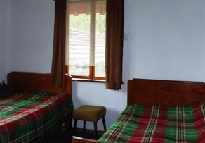 Guest House Four Pines - Image 3