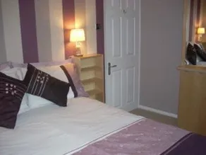 Laurel House Bed and Breakfast - Image 3
