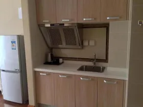 Good Hotel - Image 5