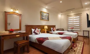 Silk Queen Hotel - Image 2