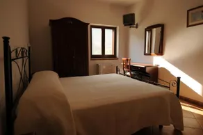 Bio Agriturismo Valle Scannese - Image 3