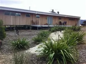 Sunset Bay Escape - Image 4