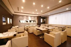 Orange Hotel (Shanghai Loushanguan Road Metro Station Branch) - Image 3