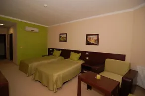 Wellness Resort Ostrovche - Image 5