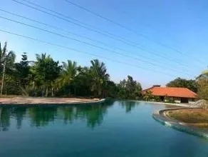 Vana Resort - Image 2