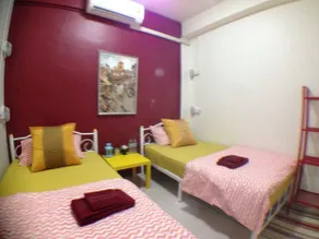 Bangkok Station Hostel - Image 2