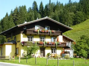 Sauschneiderhof Pomberger Maria u. Peter - Image 2