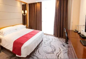 Zhenjiang Yinhong Business Boutique Hotel - Image 5
