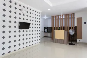 AH1 Guesthouse by RedDoorz - Image 2