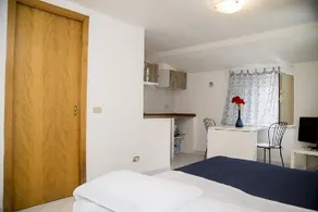 Casa Vacanza Bellini Naples - Image 3