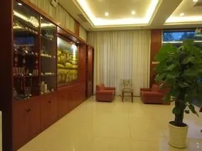 Hanting Express Hotel - Image 2
