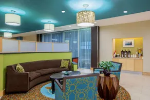 La Quinta Inn & Suites by Wyndham Little Rock - West - Image 3