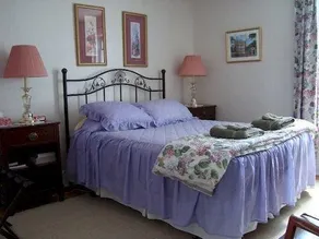 Campbell House Weston B&B - Image 4