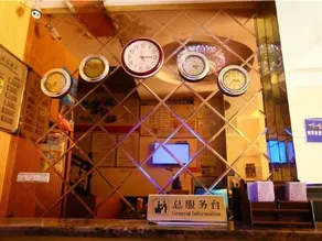Qianhe Hotel - Image 4