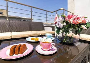 Old City Luxx Boutique Hotel - Image 3