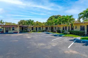 Tamiami Motel - Image 4