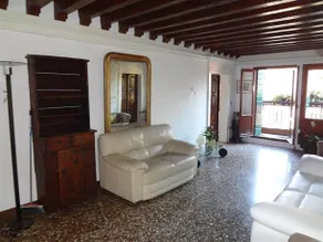 Via Garibaldi House - Image 3