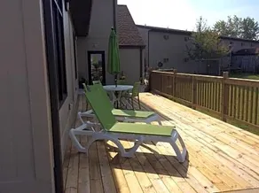 Scenic Shore Inn - Image 5