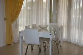 Forster Holiday House - Image 5