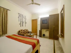 OYO 2729 Hotel HV International - Image 4