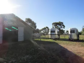 Allonville Gardens Motel - Image 2