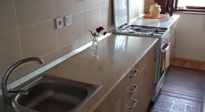 Lake House - Image 4