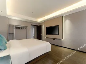 TYRONE HOTEL - Image 4