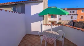 Stone House Olio - Image 2