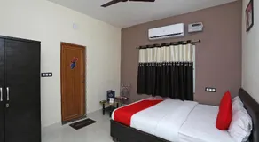 Regal Stays By OYO Rooms - Image 3