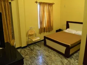 Repose Comfort Inn - Image 4