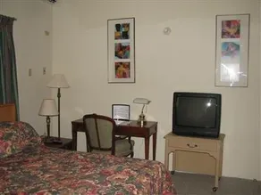 Island Vacation Inn - Image 5