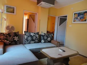 Family house with swimmingpool - Image 5
